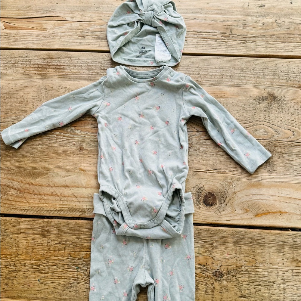 Baby H&M 3 piece set